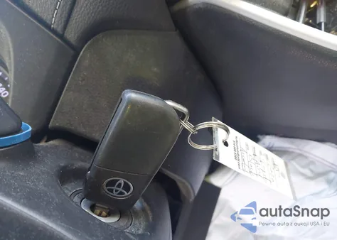 2020 Toyota Rav4 Hybrid Le z USA, uszkodzony, nr VIN 2T3MWRFV0LW089396